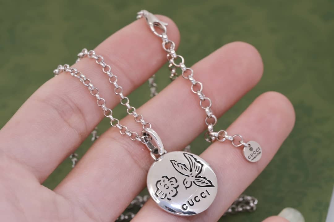 7 Star Gucci Necklace