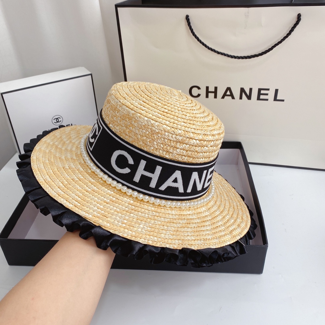 Pearl Ruffle Flat Top Braided Straw Hat