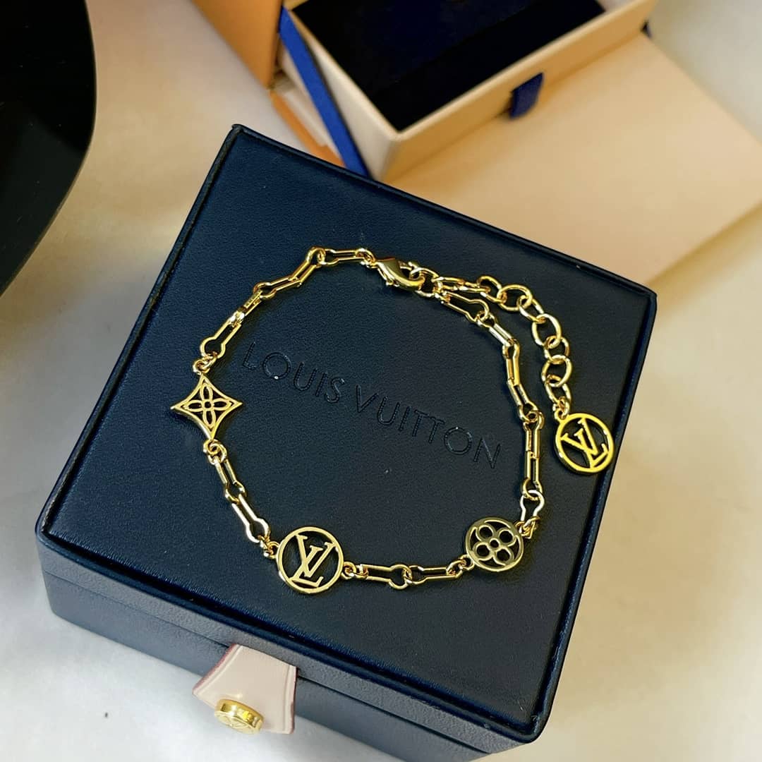 Wholesale Louis Vuitton AAA+ Bracelet