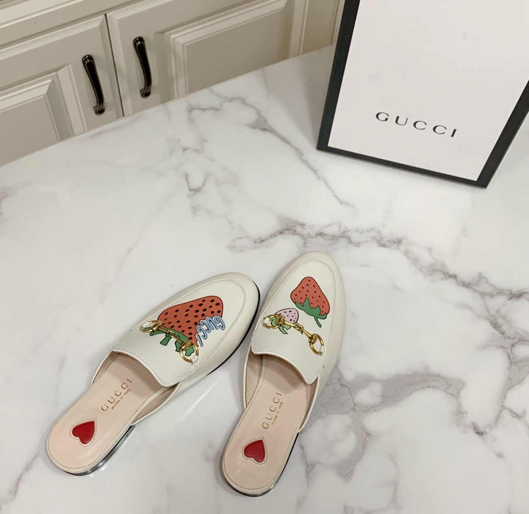 Gucci shoe322