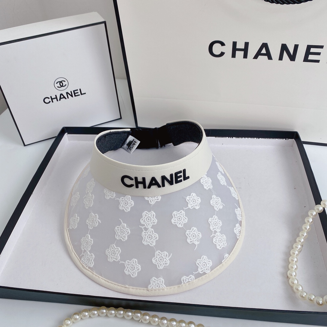 Elegant Lace Flower Top Hat