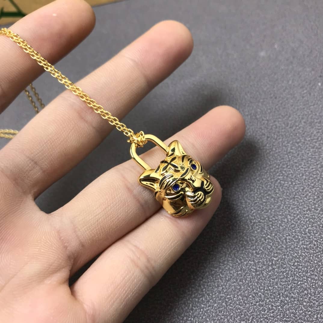 7 Star Louis Vuitton Necklace