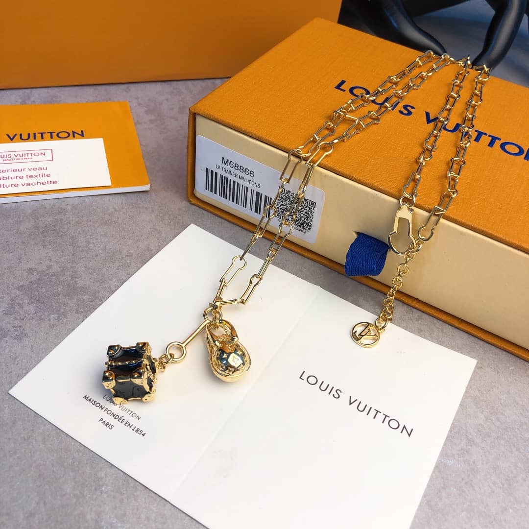 Best Louis Vuitton Imitation Necklace