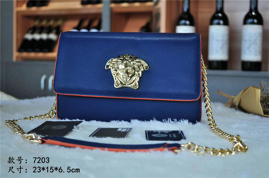 Versace AAA Quality Messenger Bags #597396