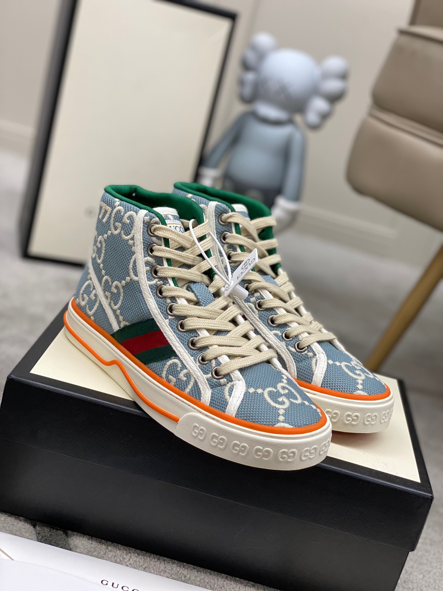 Gucci shoe218