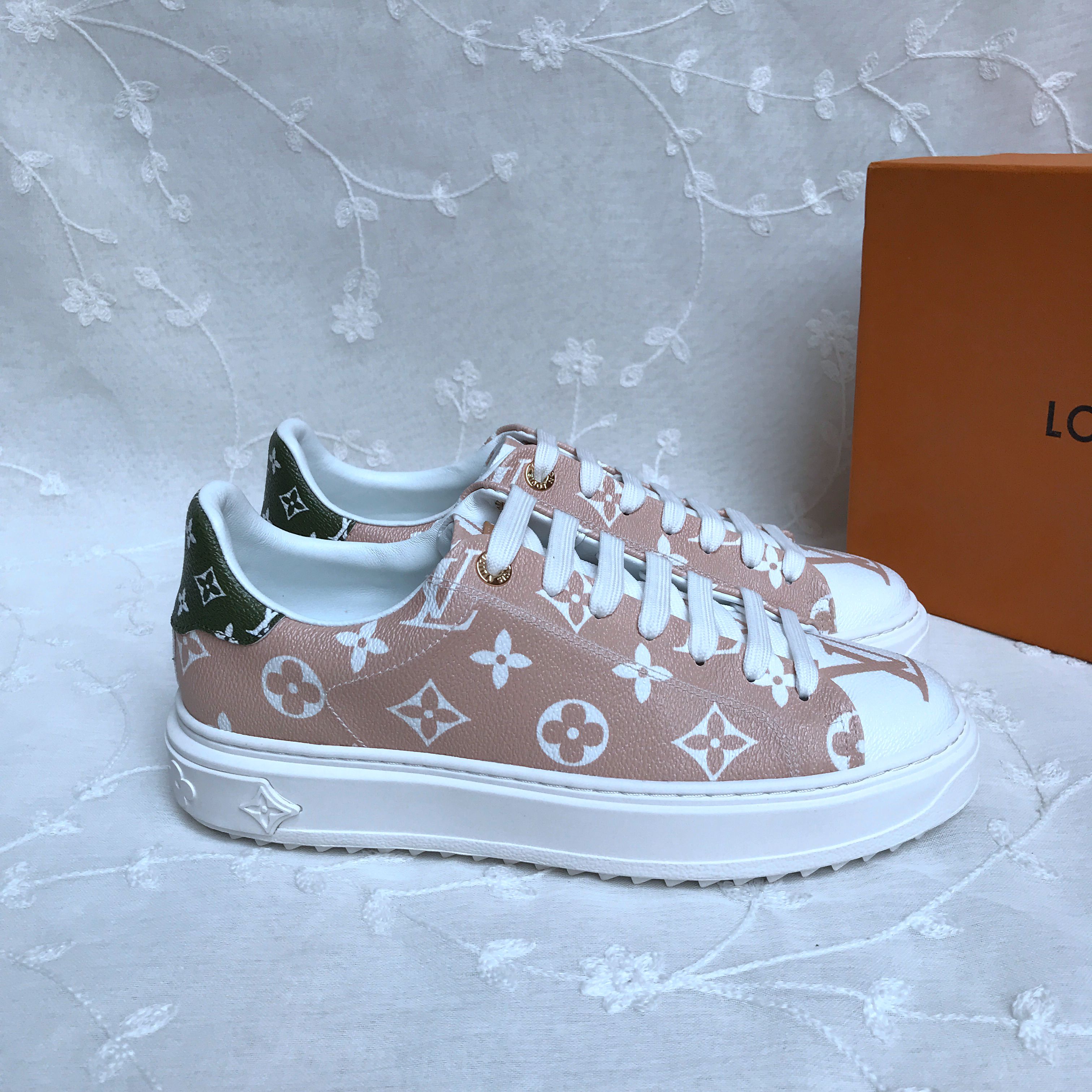 LV Casual Shoes 451933