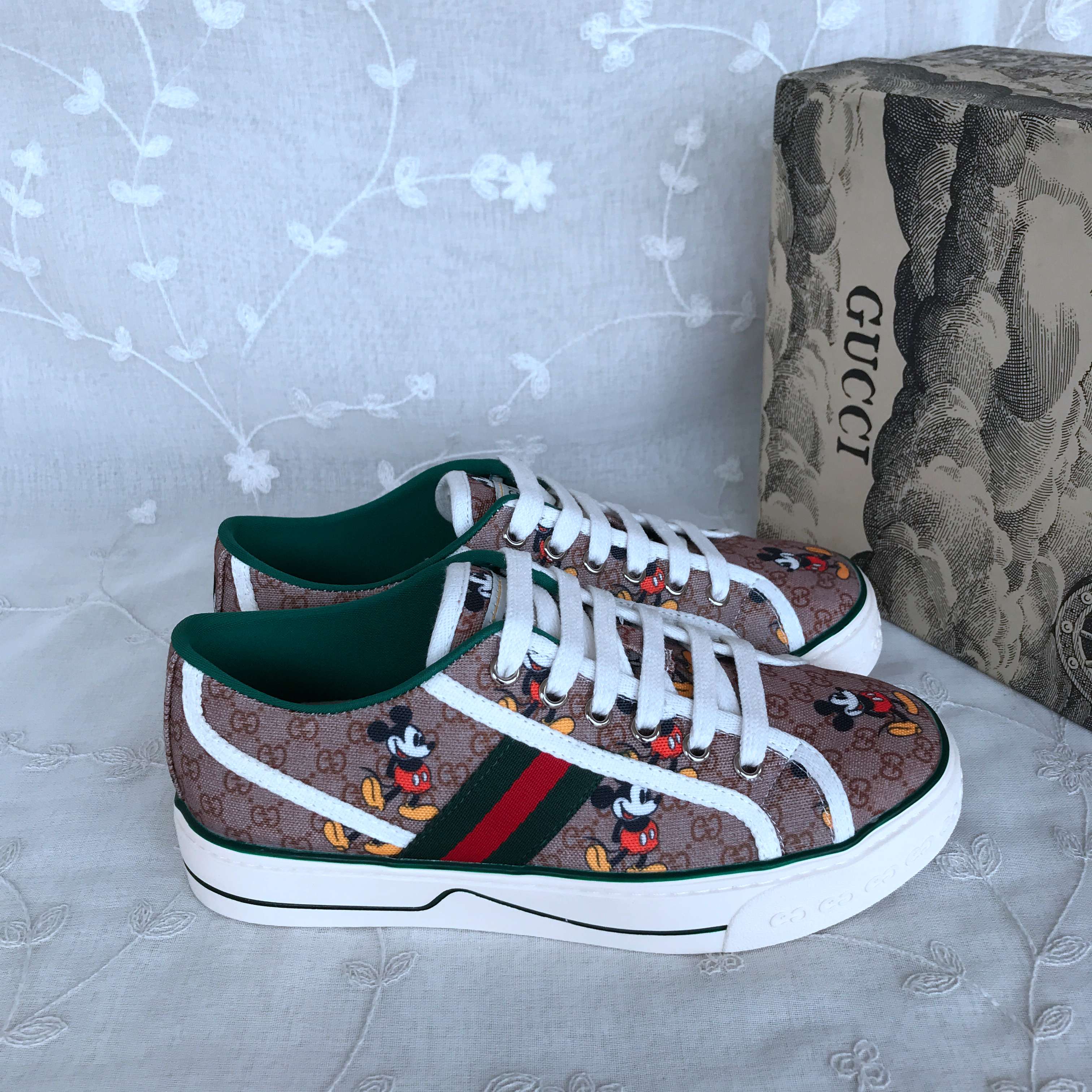 Gucci Casual Shoes 861860