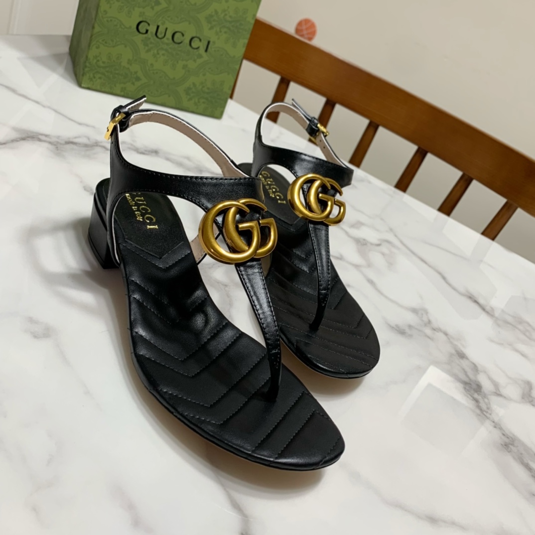 Gucci shoe424