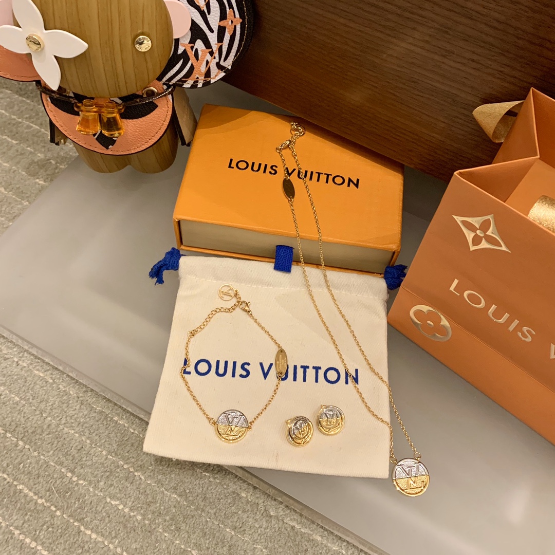 Bracelet jewelry earrings three-piece set