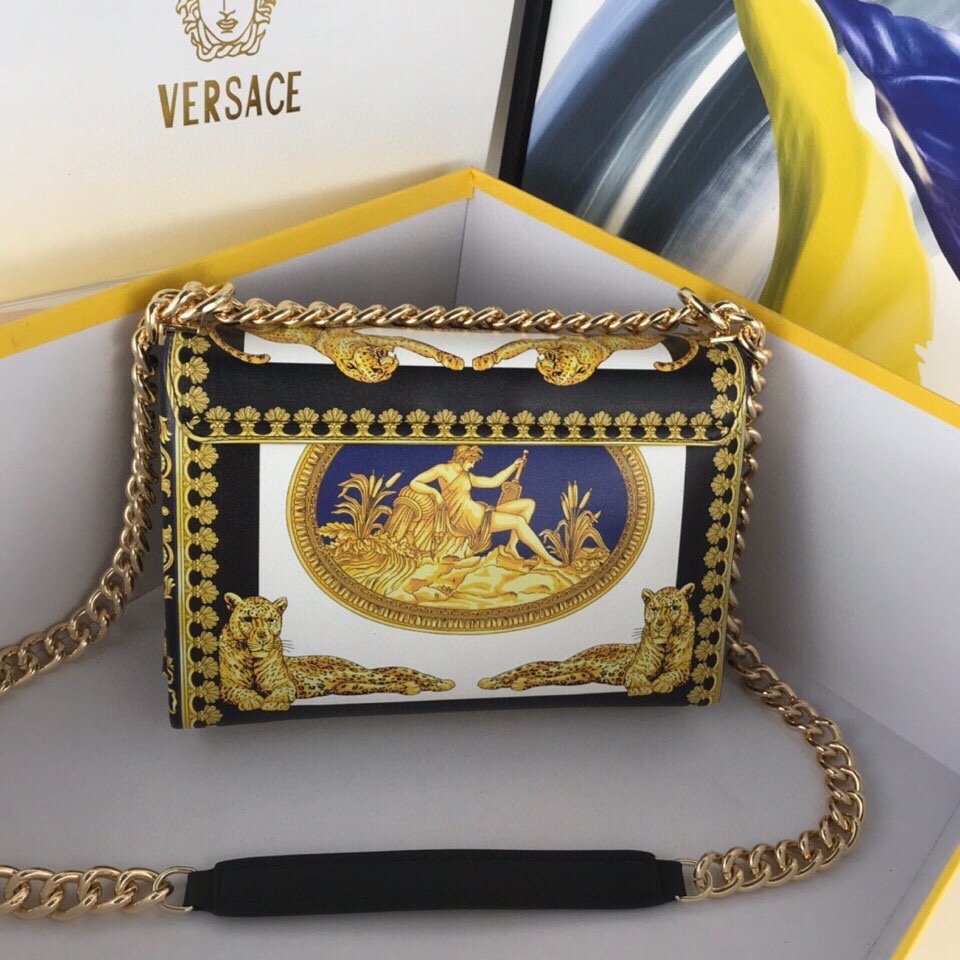 Versace AAA Quality Messenger Bags For Women #780617