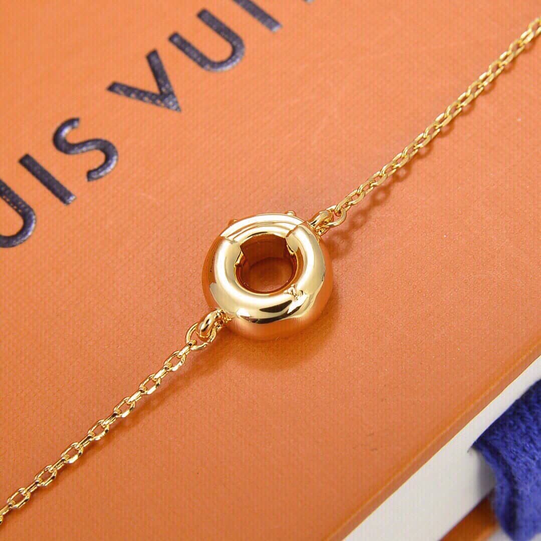 7 Star Louis Vuitton Bracelet