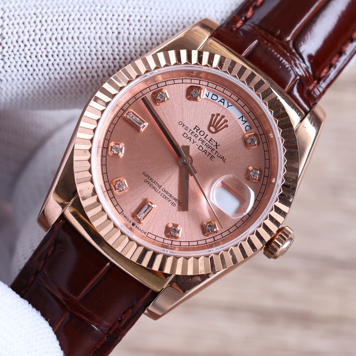 Rolex Day-Date Perpetual 31mm woman Leather strap