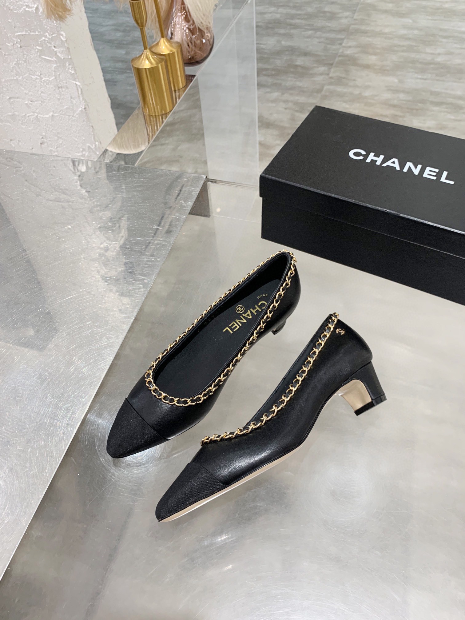 Chanel Shoes531