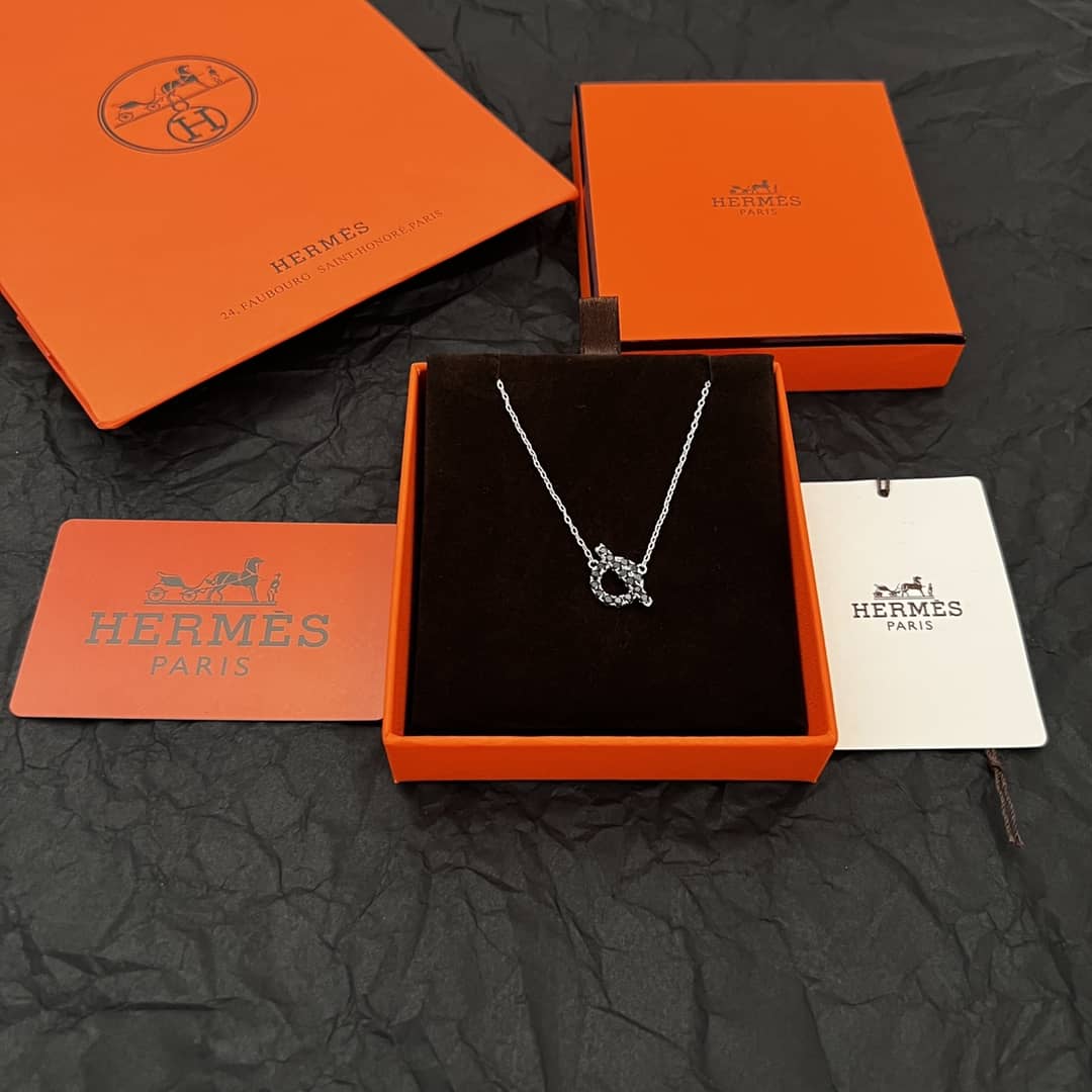 Luxury Hermes Classic AAA+ Necklace