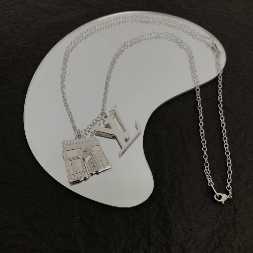 Louis Vuitton Replica Designer Necklace Cheap