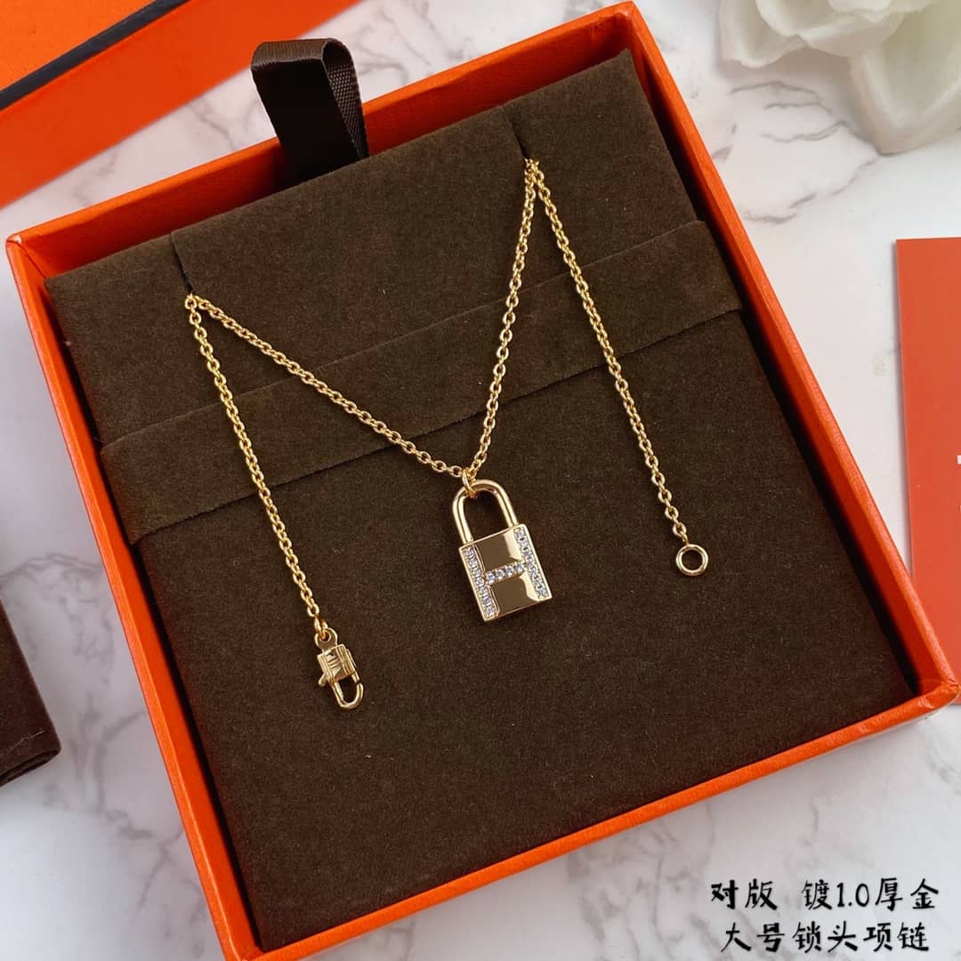Best Hermes Classic Necklace