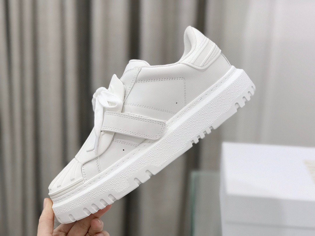 Dior shoes306