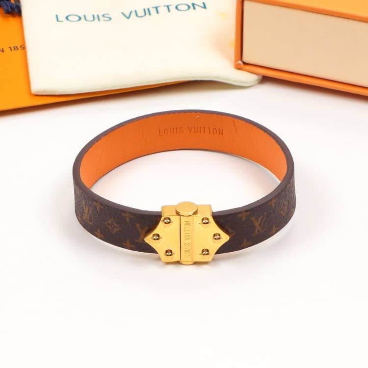 Fake Louis Vuitton Designer Bracelet Wholesale