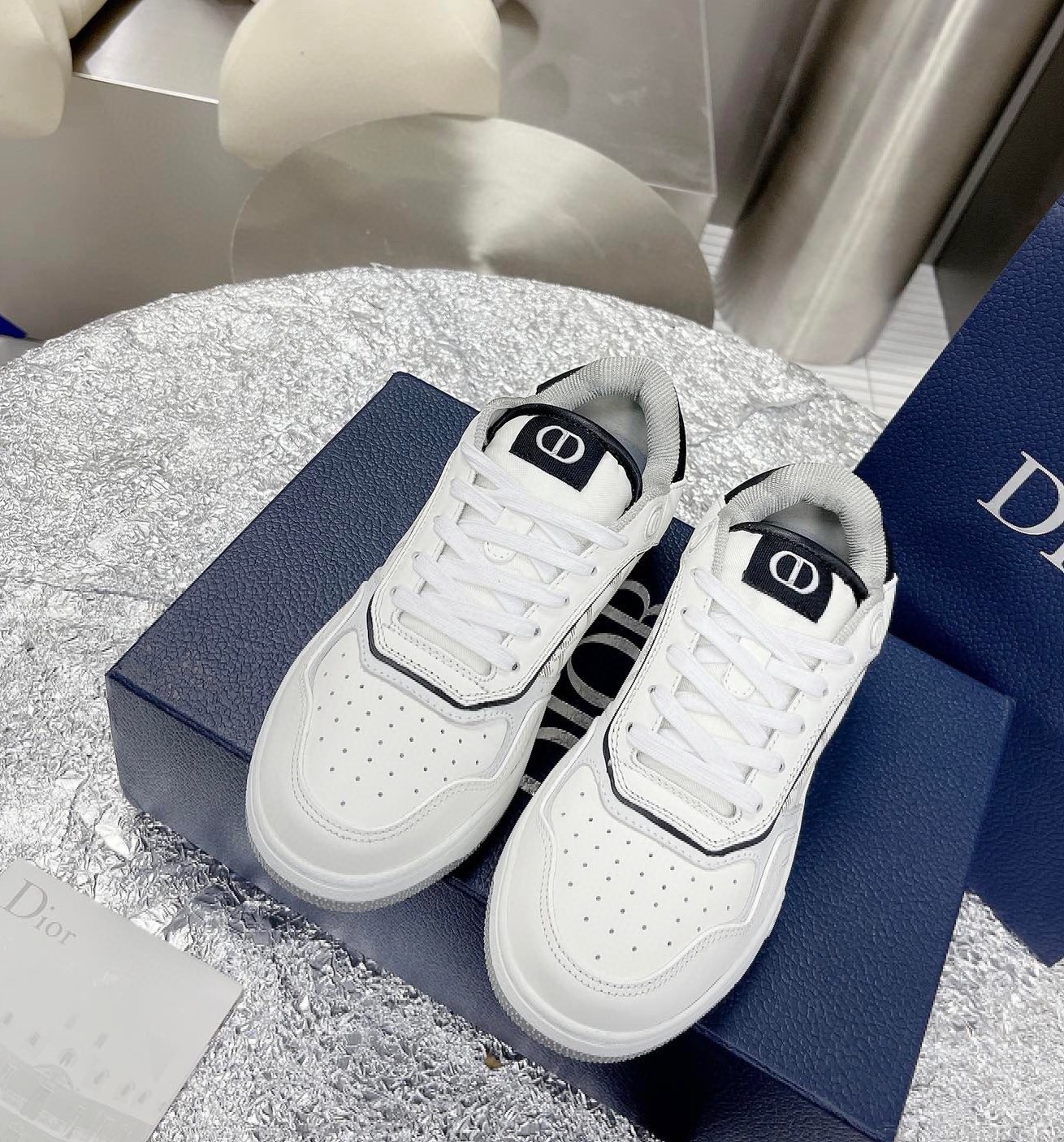 Dior shoes360