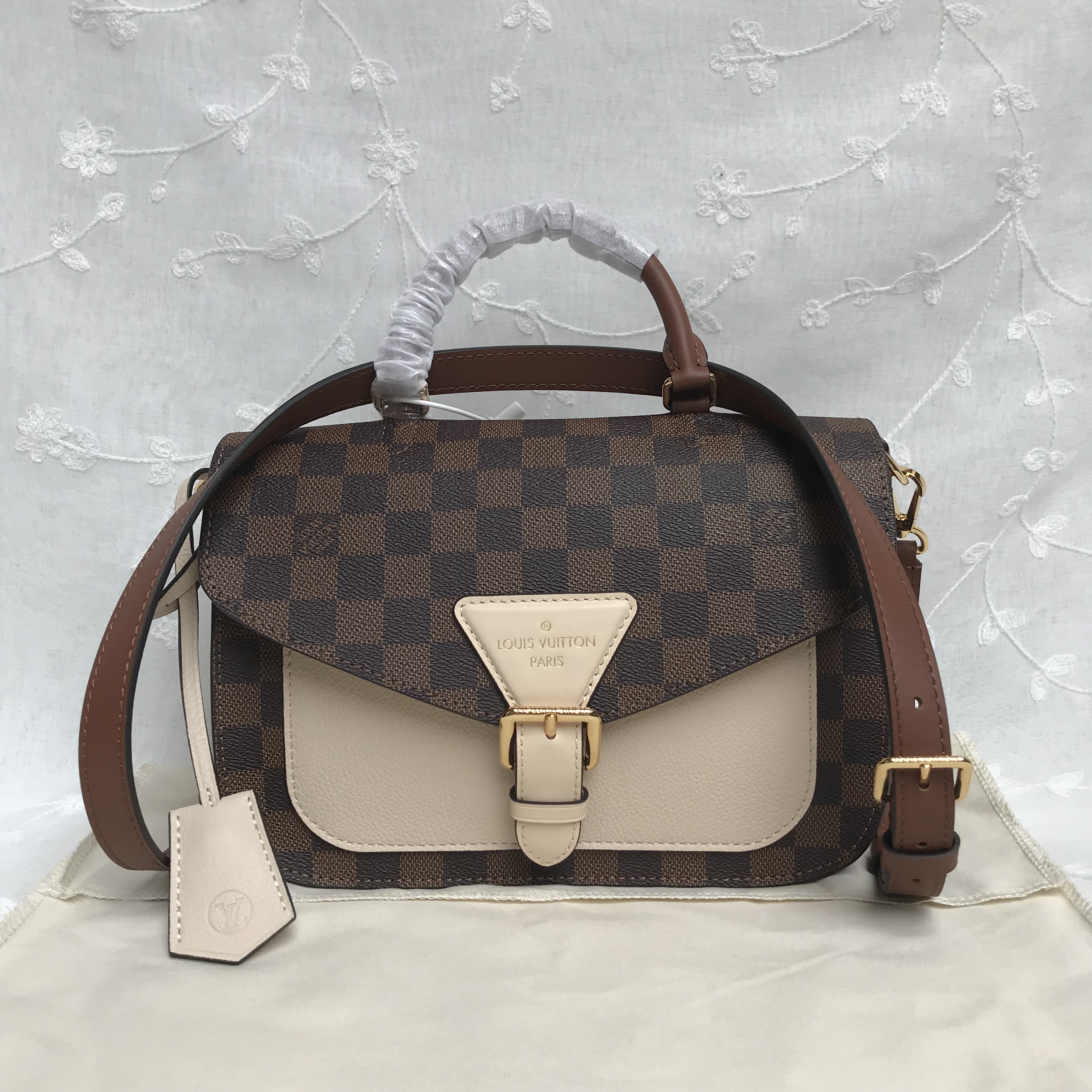 LV BEAUMARCHAIS N40146