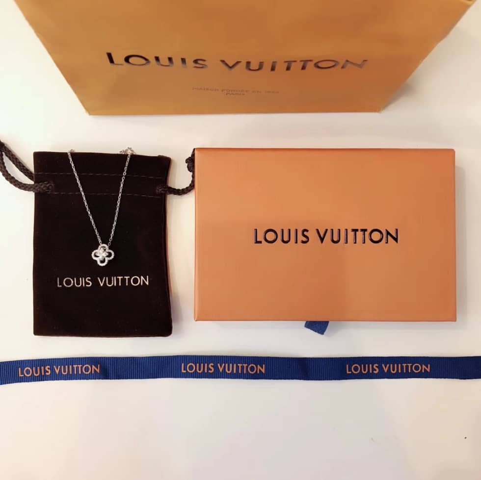High Quality Louis Vuitton Necklace