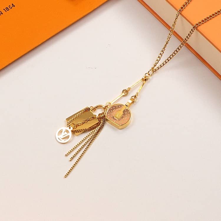 Louis Vuitton Best AAA Replica Necklace