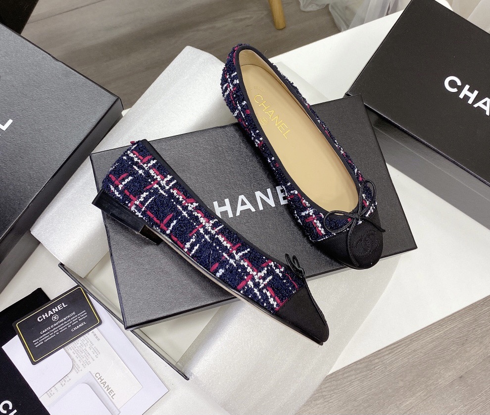 Chanel Shoes565