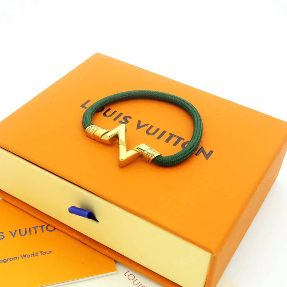Knockoff Louis Vuitton Logo Bracelet