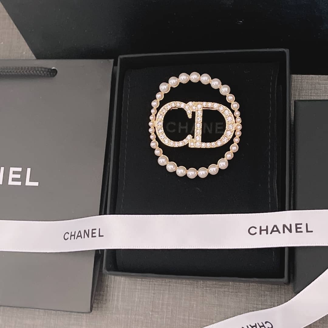 Dior Best AAA Replica Brooch