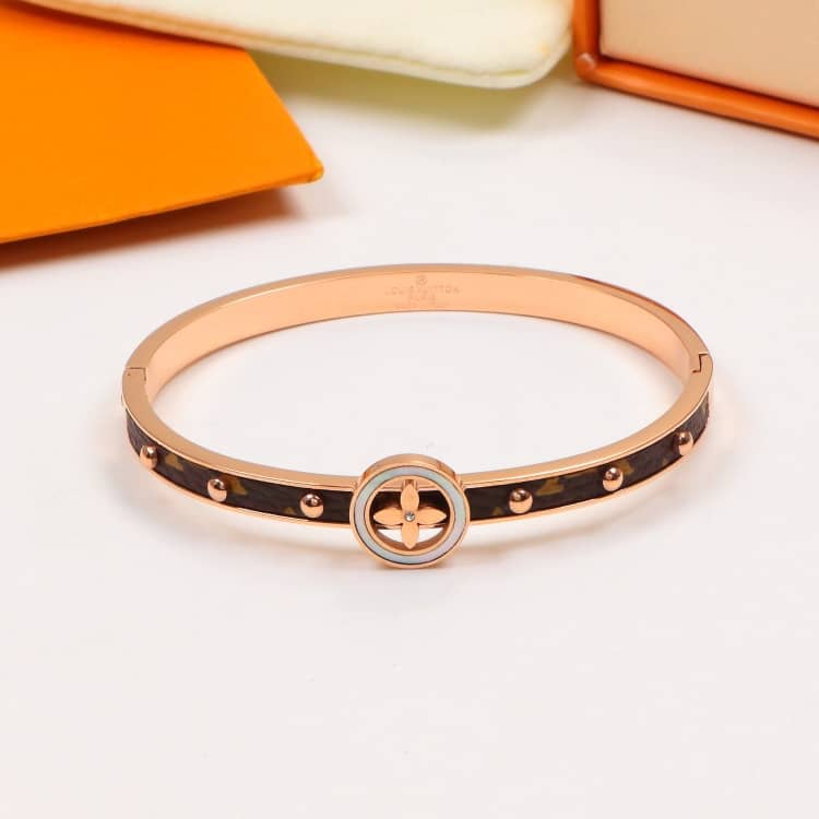 Louis Vuitton Replica Designer Bracelet Cheap