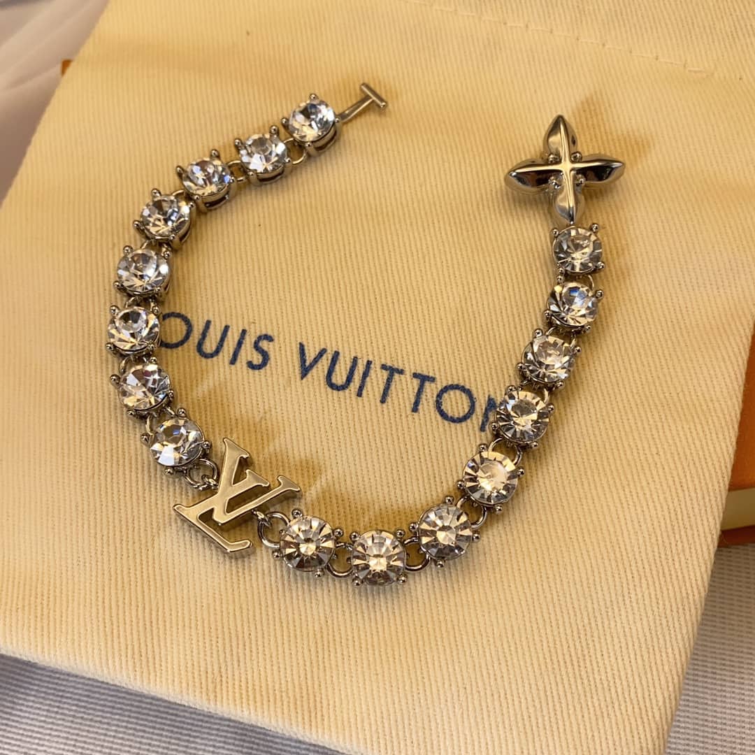 Fake Louis Vuitton Designer Bracelet Wholesale