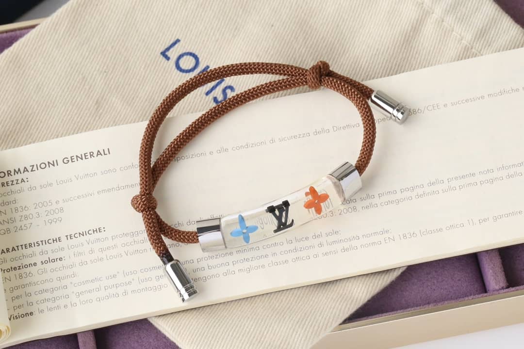 Wholesale Louis Vuitton AAA+ Bracelet