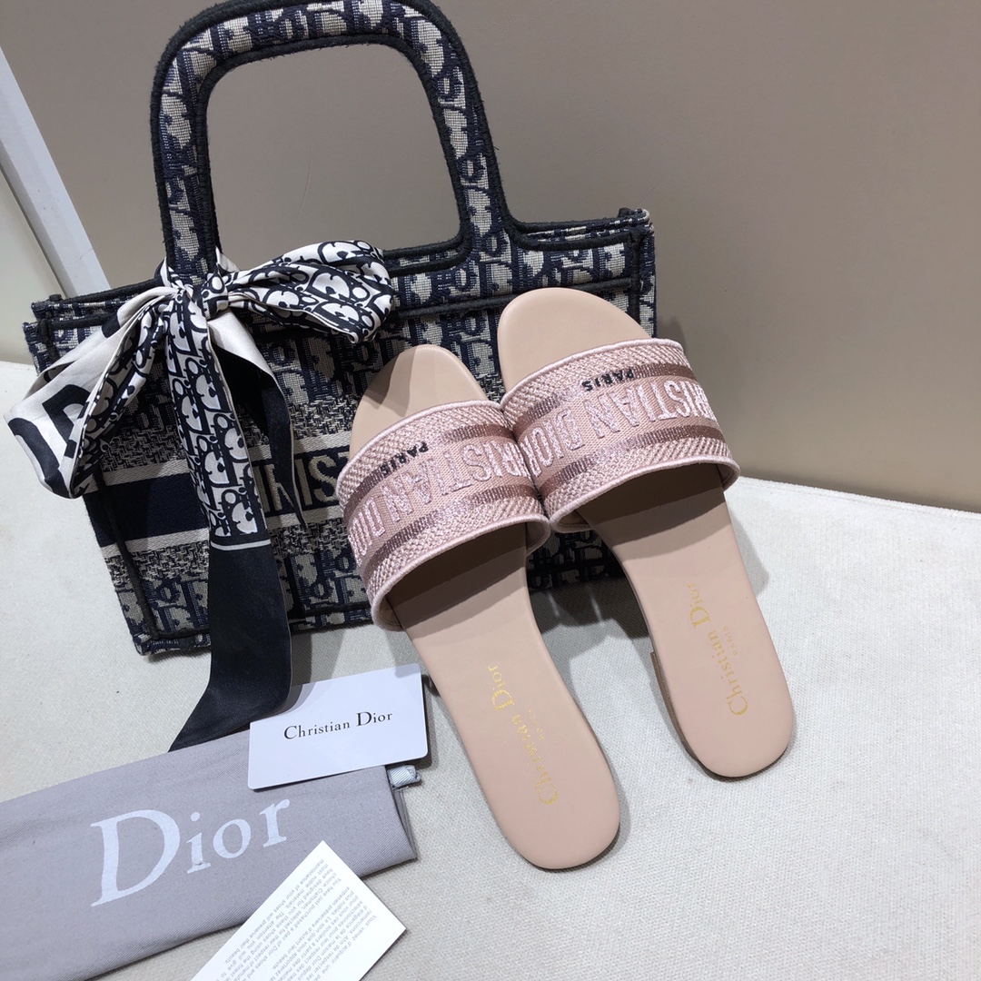 Dior shoes167