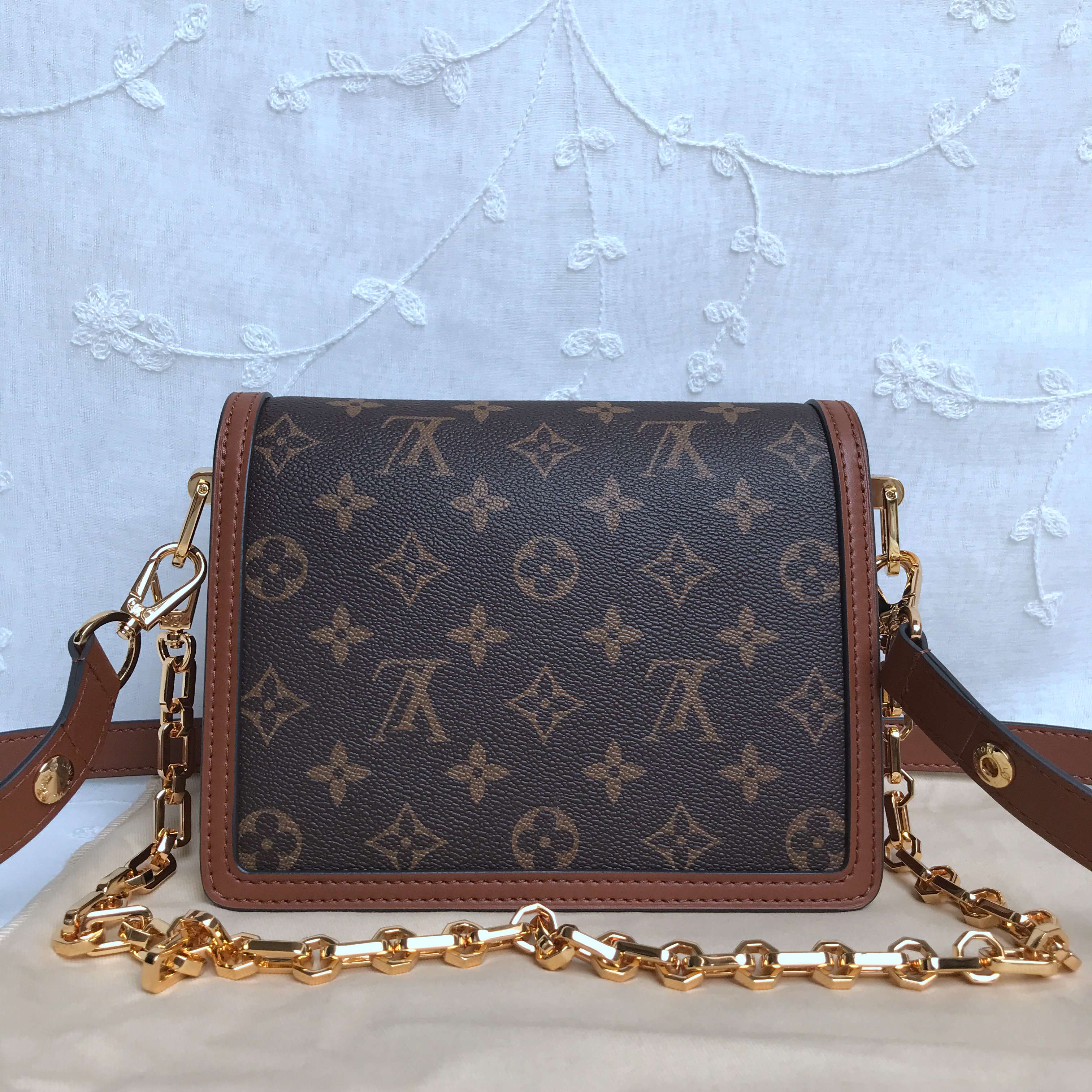 LV MINI DAUPHINE M44580