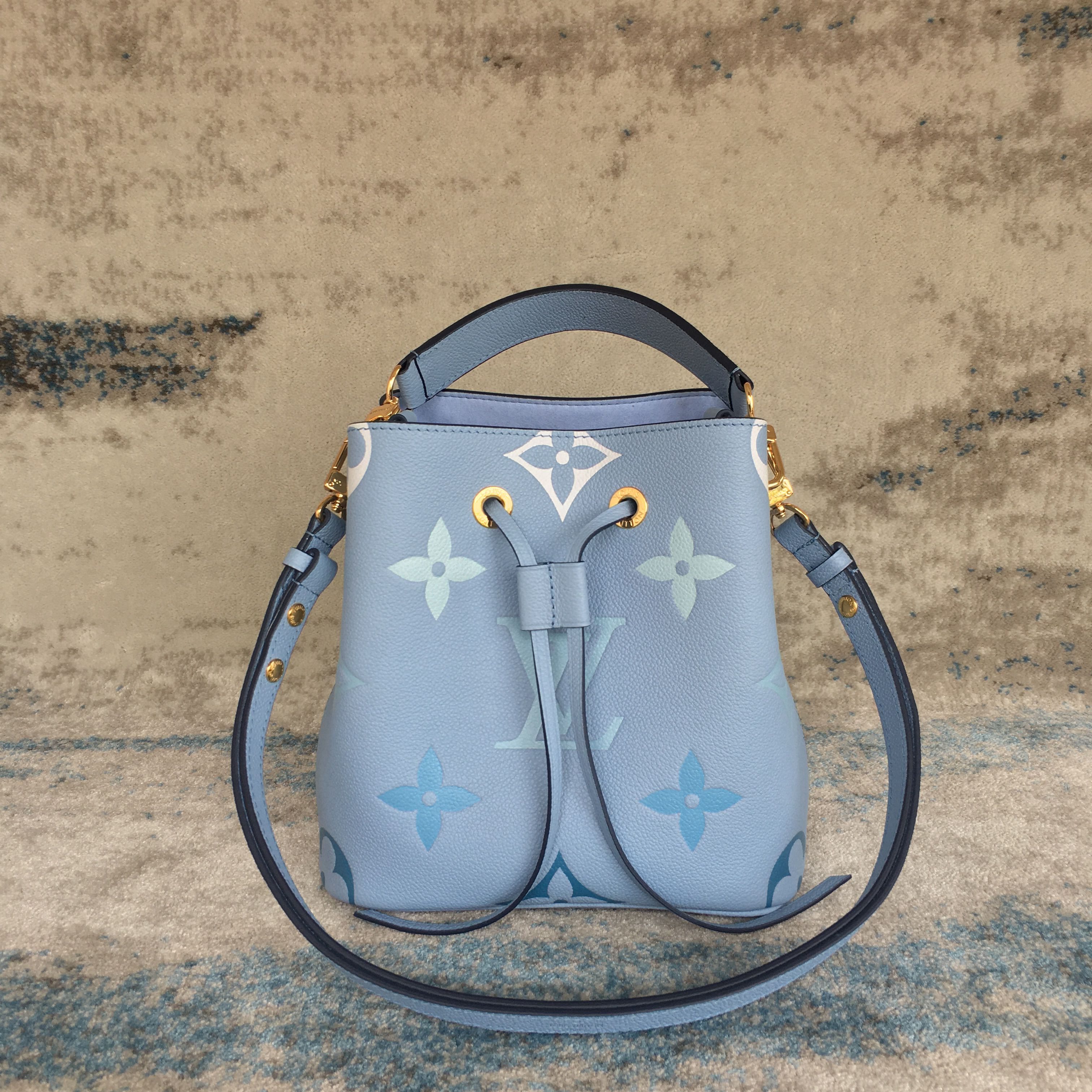 LV NÉONOÉ BB M45709