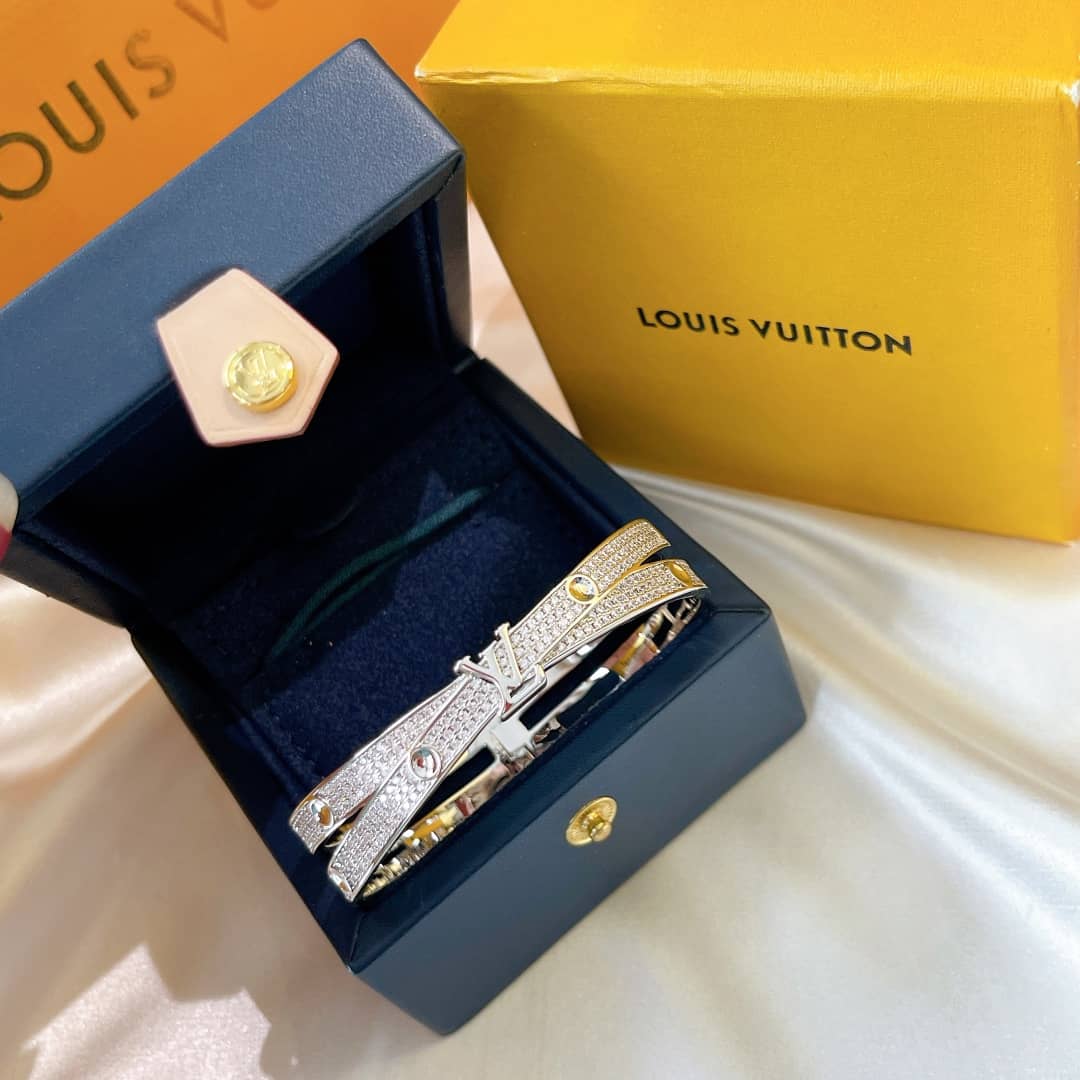 Luxury Louis Vuitton Classic AAA+ Bracelet