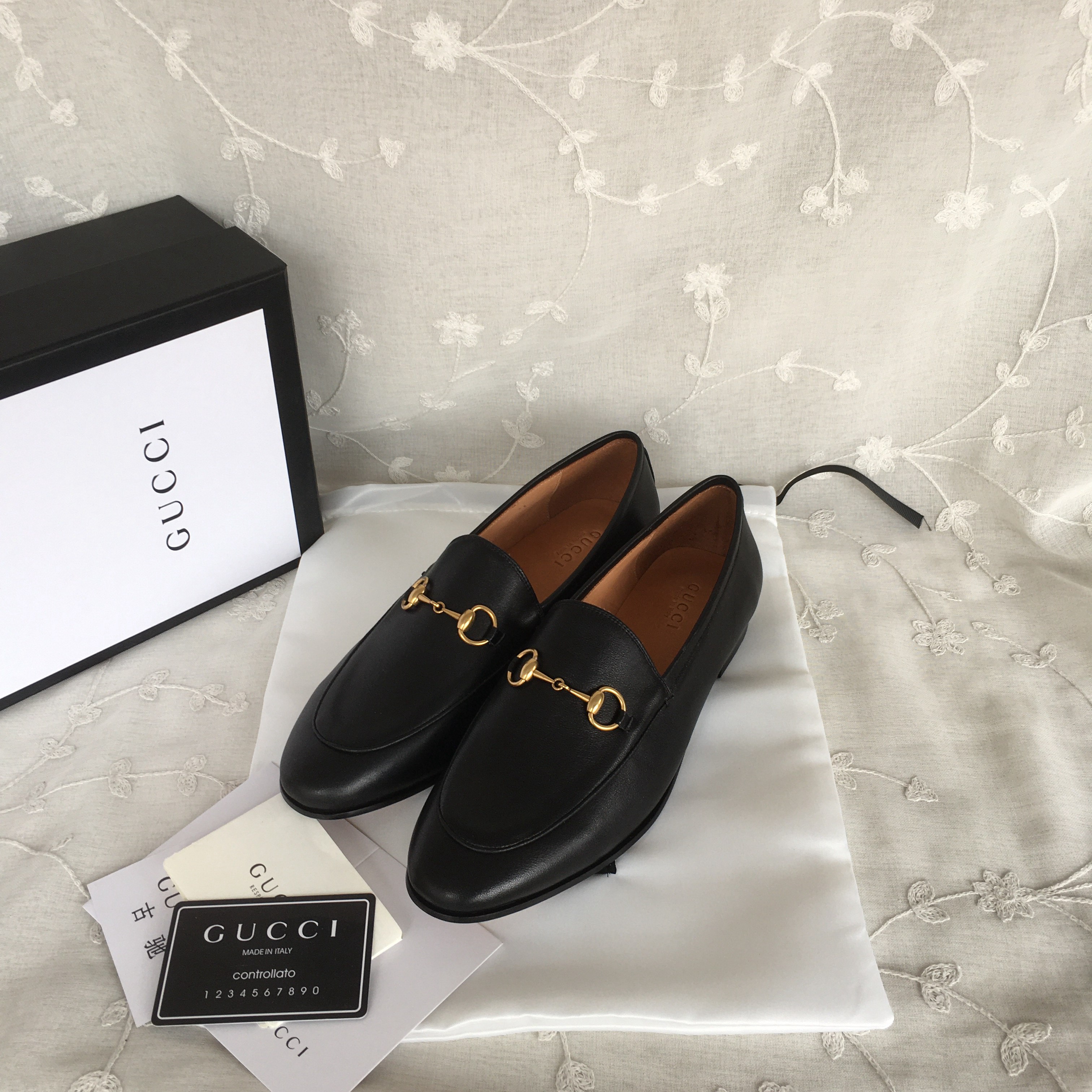 Gucci Jordaan leather loafer