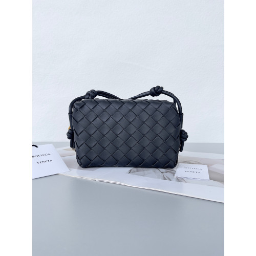 BOTTEGA VENETA Mini Loop Camera Bag