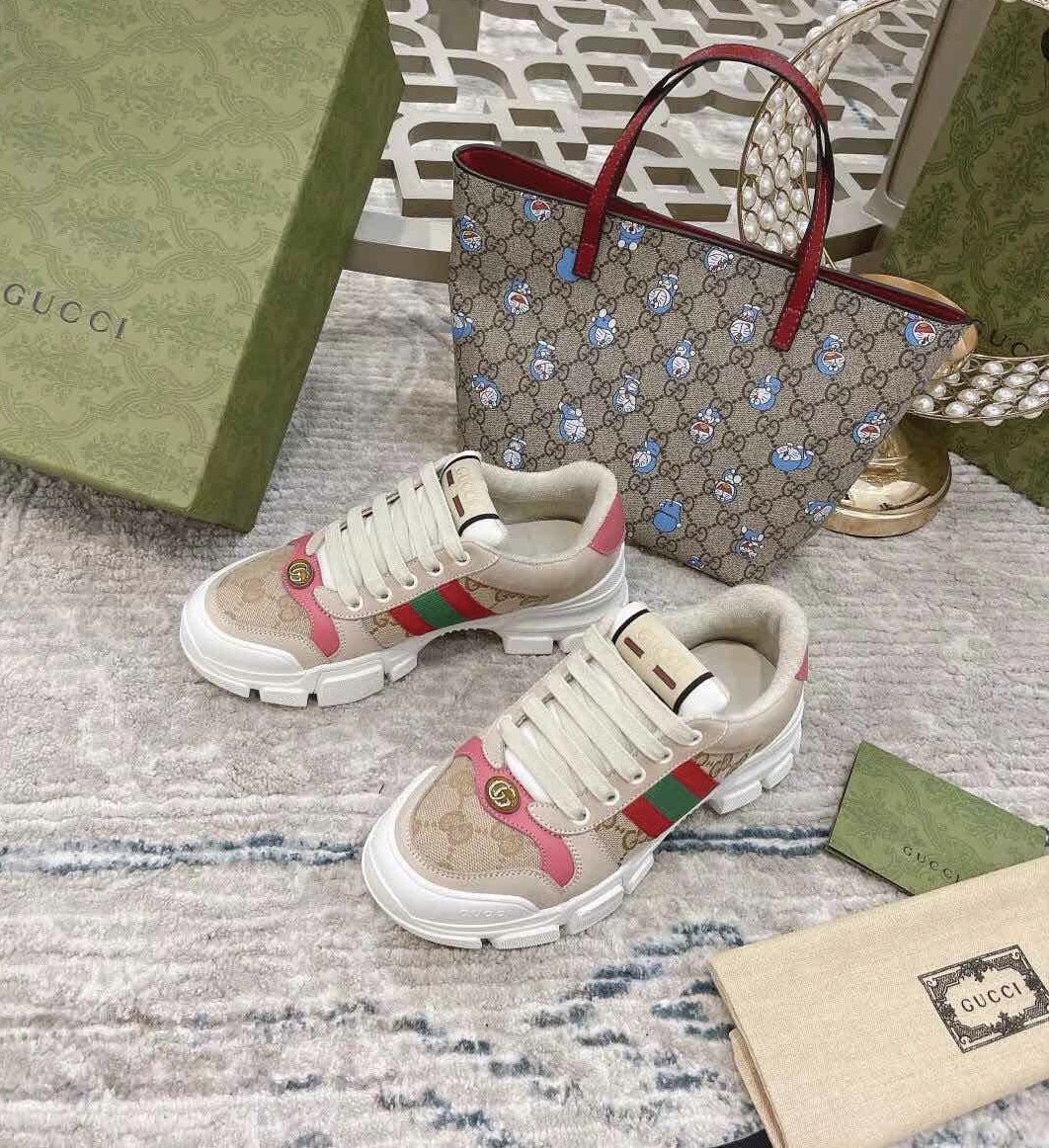 Gucci shoe165