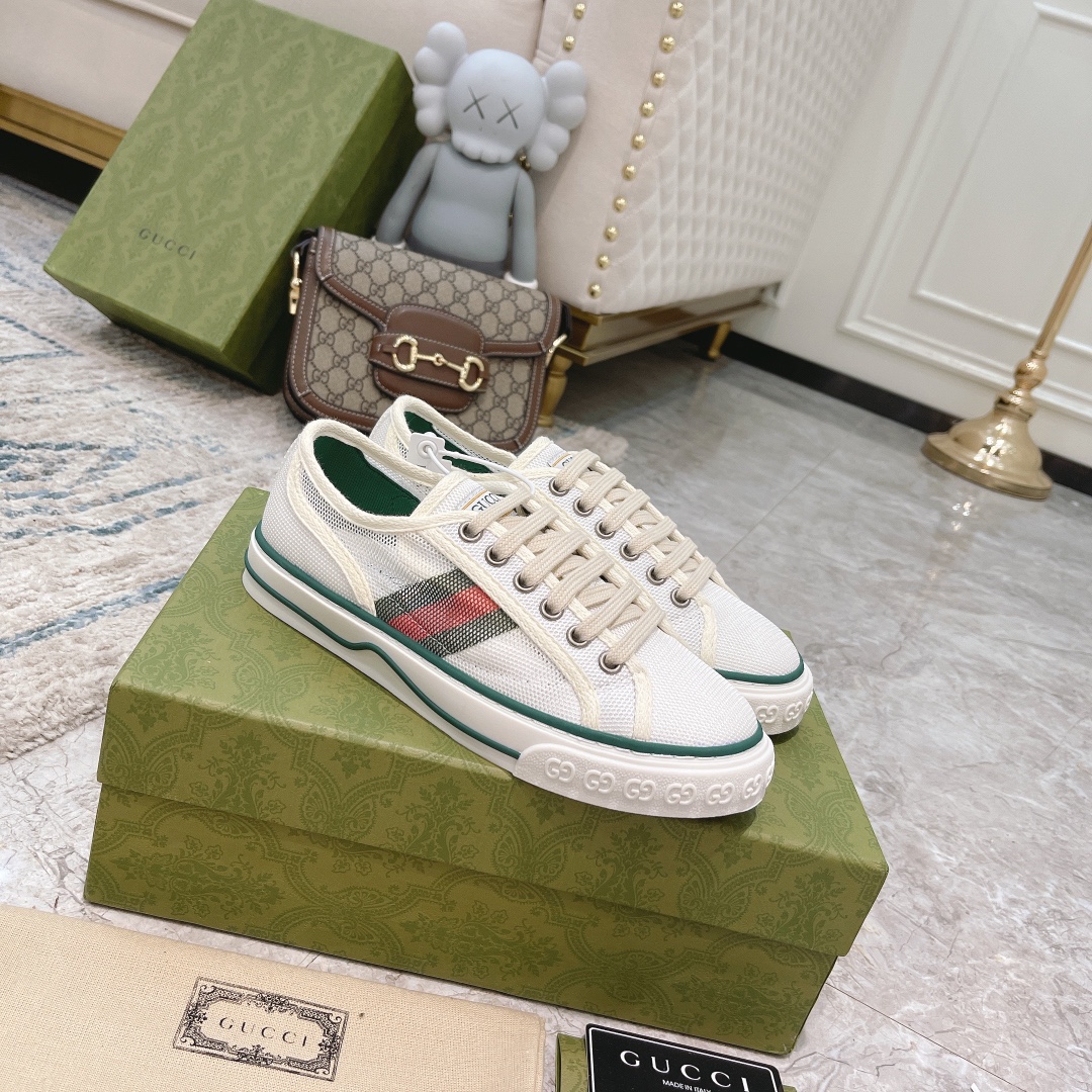 Gucci shoe132