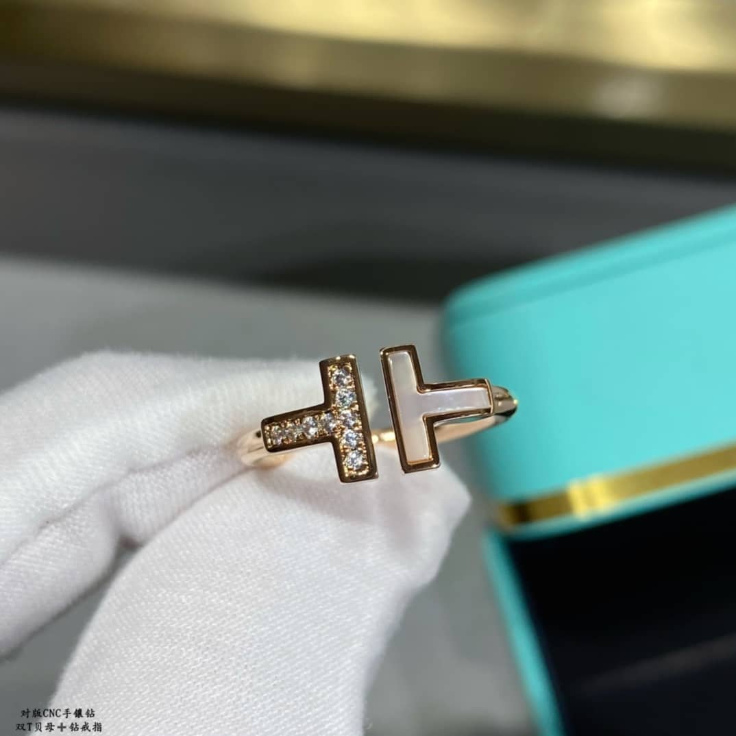 Designer Tiffany Classic Ring