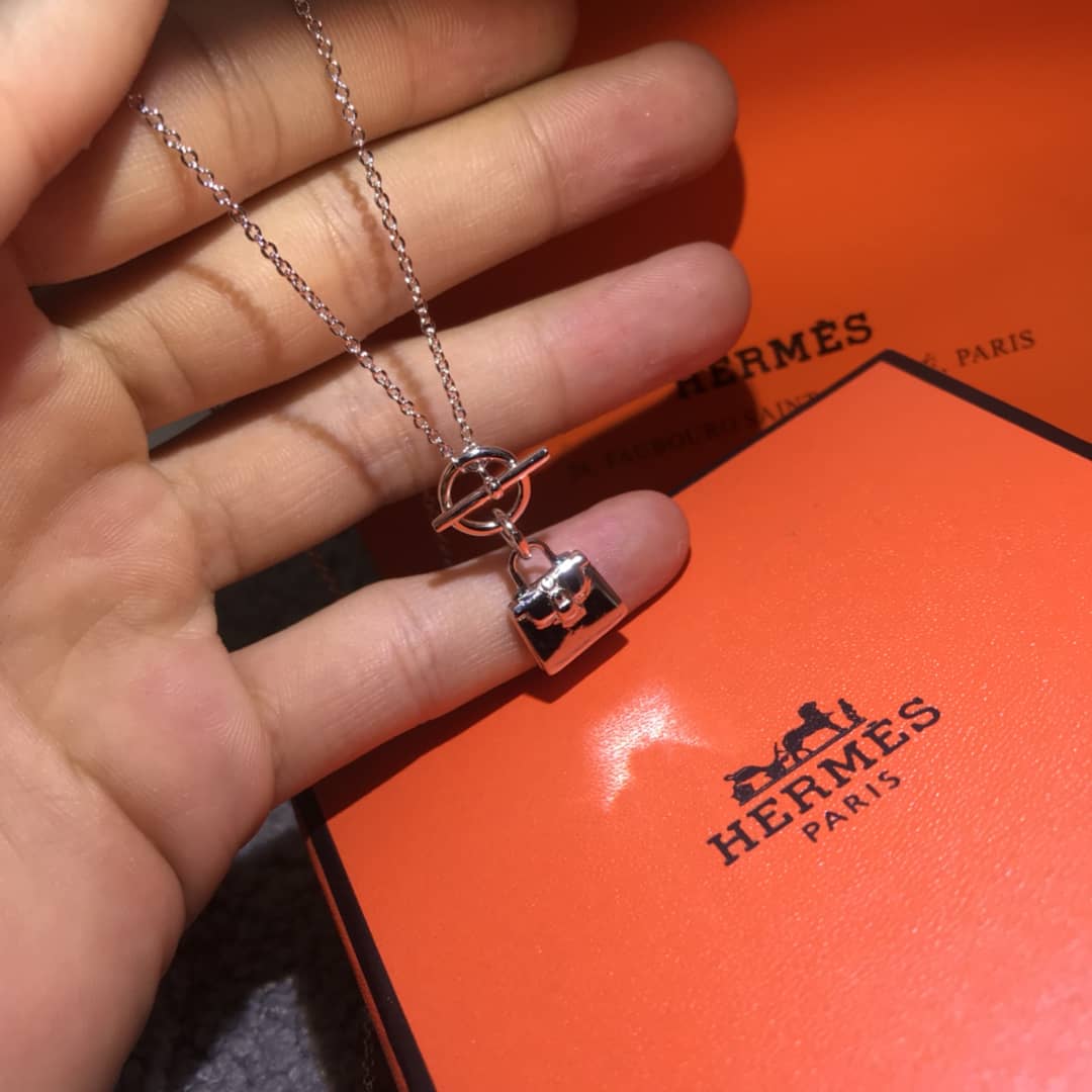 Hermes Best AAA Replica Necklace