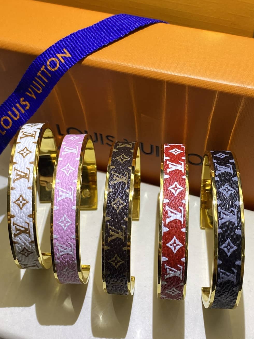 High Quality Louis Vuitton Bracelet