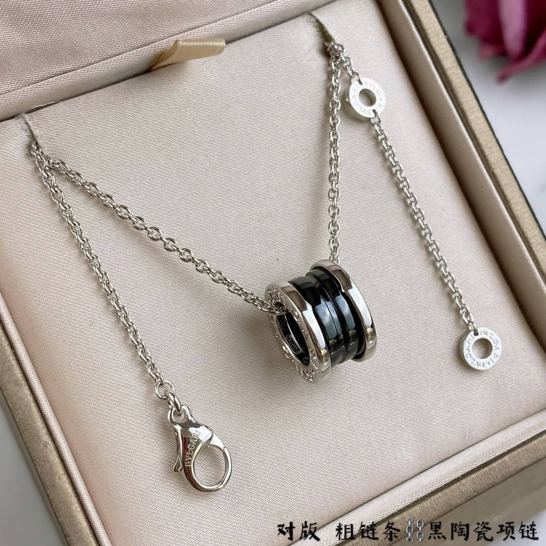 Bvlgari Designer Necklace Copy