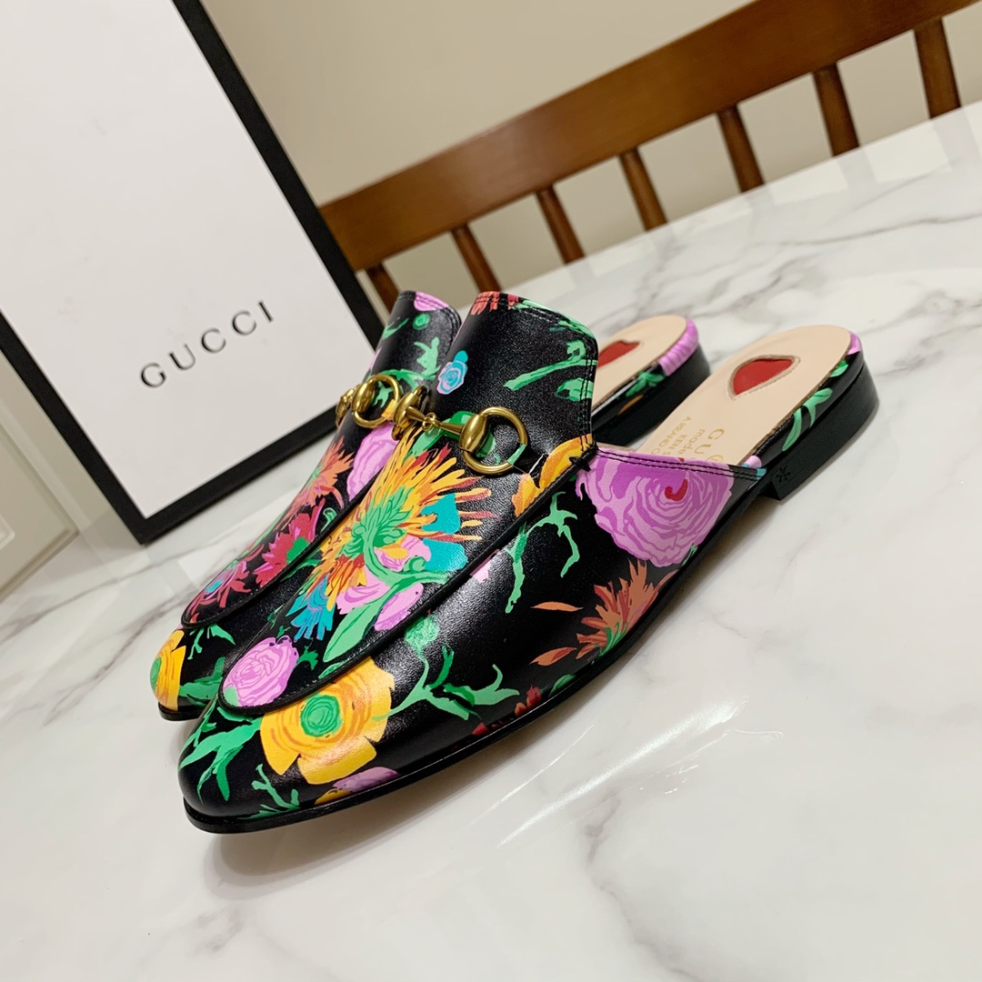 Gucci shoe345