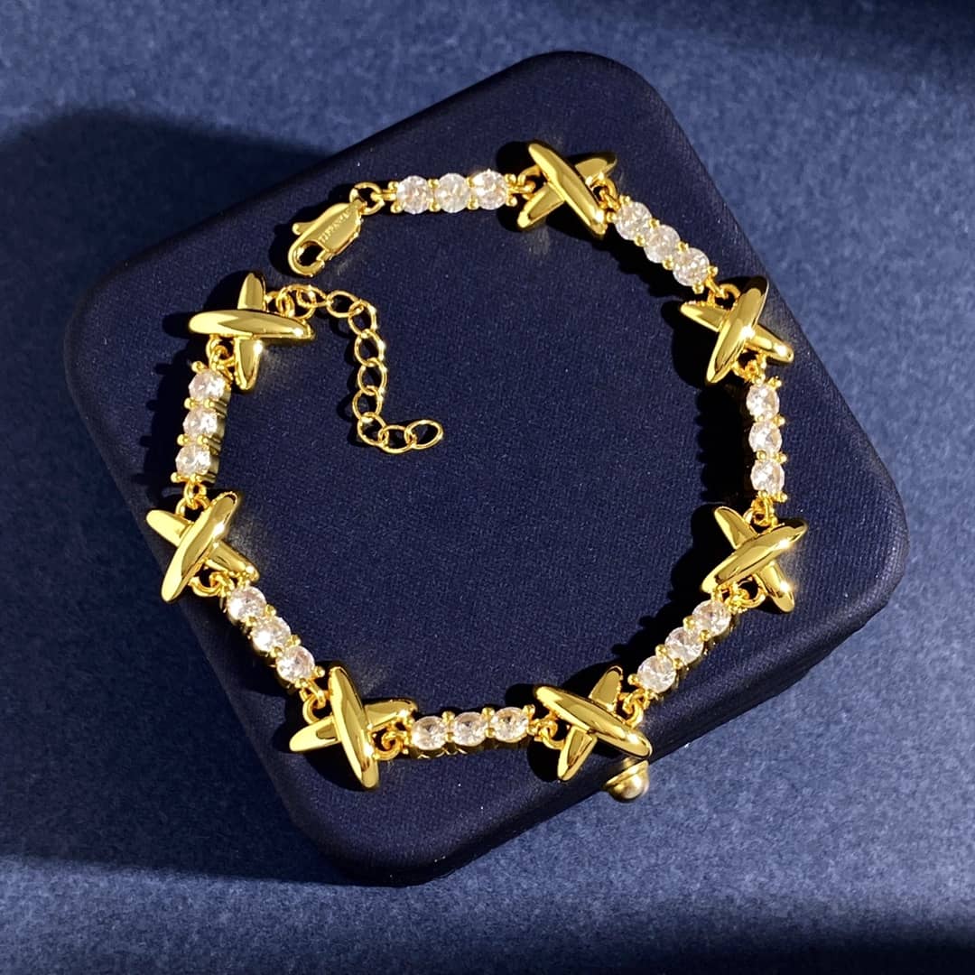 7 Star Louis Vuitton Bracelet