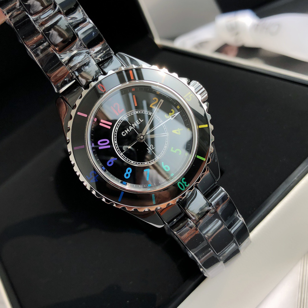 Chanel J12 series H7121 watch