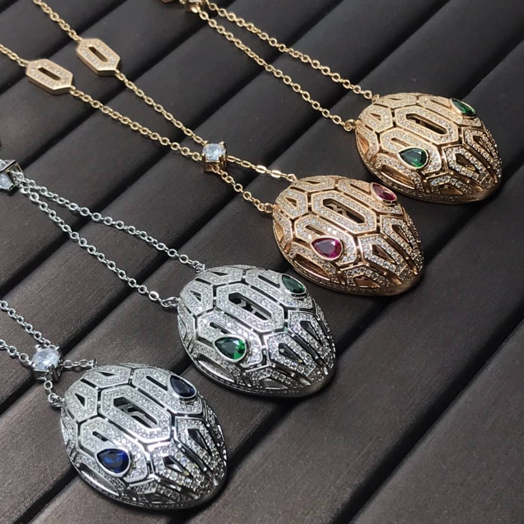 7 Star Bvlgari Necklace