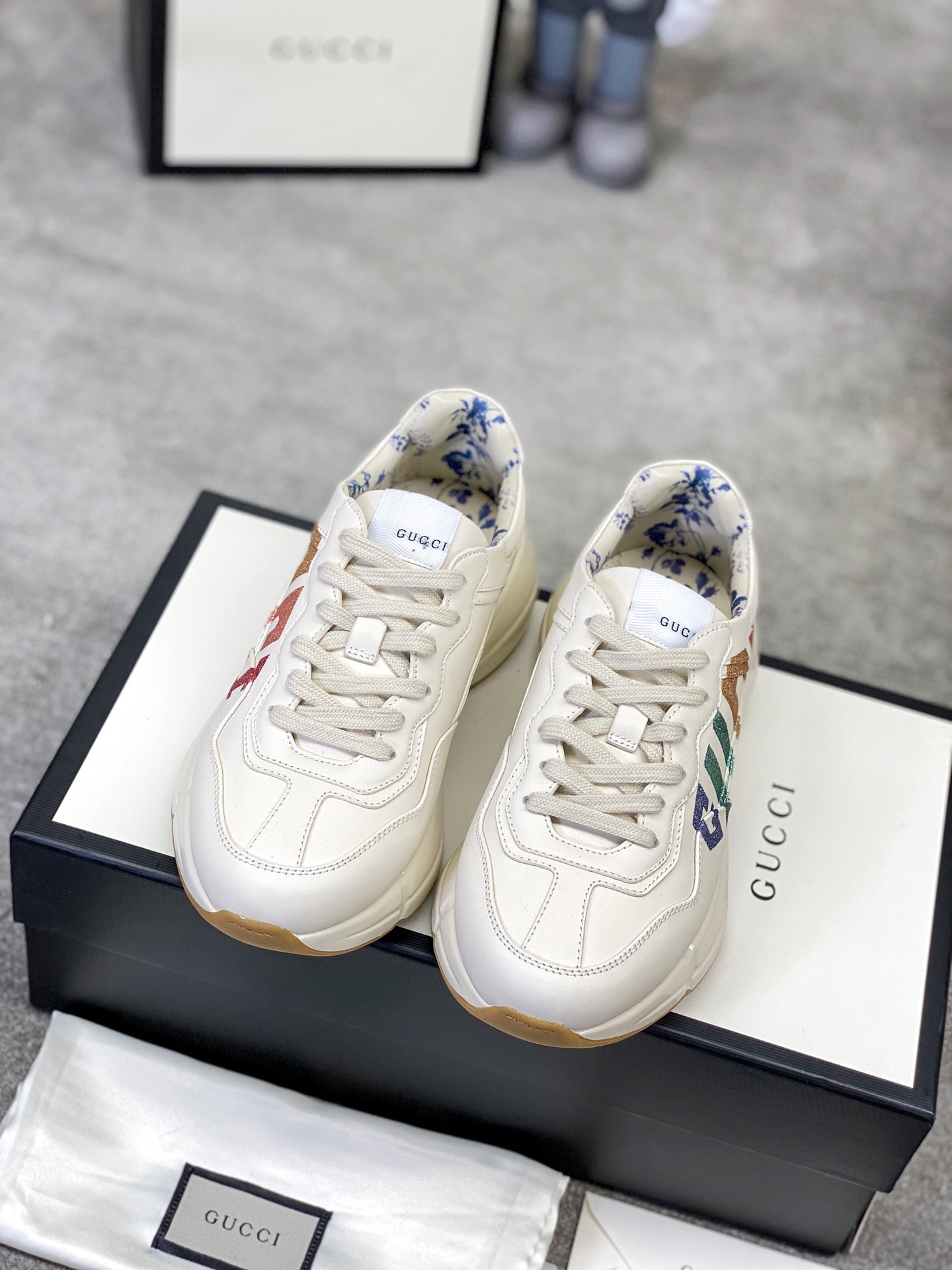 Gucci shoe39
