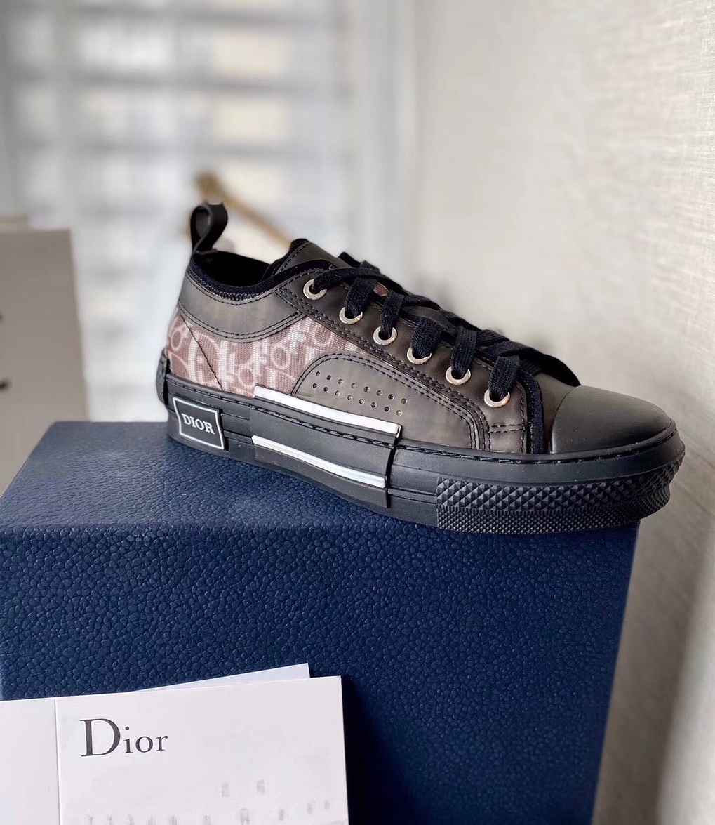 Dior shoes347